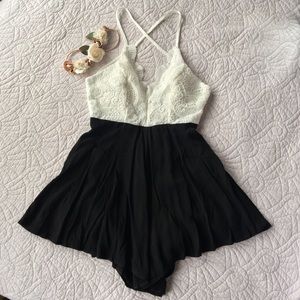 I🌸I Lace Racerback Romper I🌸I